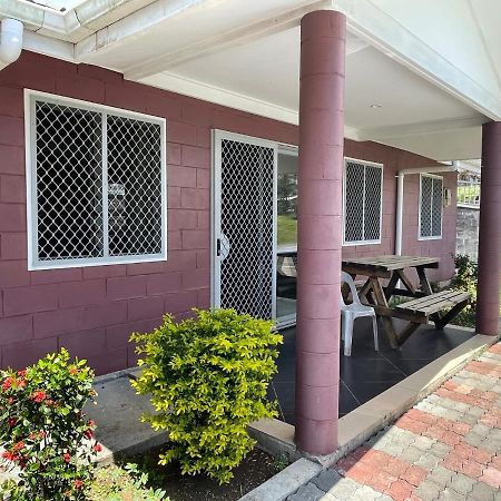 Keris Rental Houses Vaitele Luaran gambar