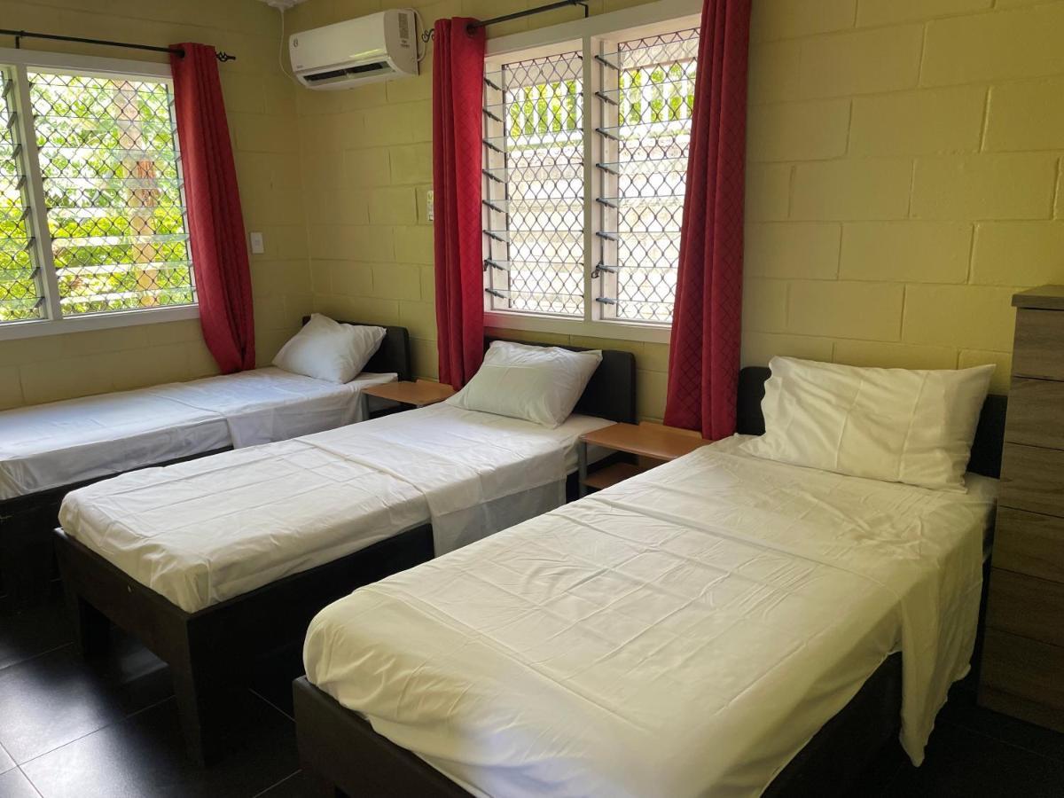 Keris Rental Houses Vaitele Luaran gambar