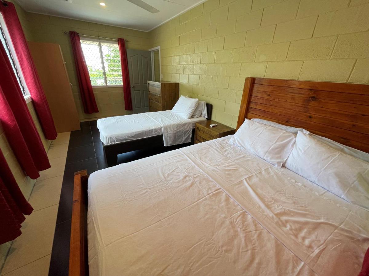 Keris Rental Houses Vaitele Luaran gambar