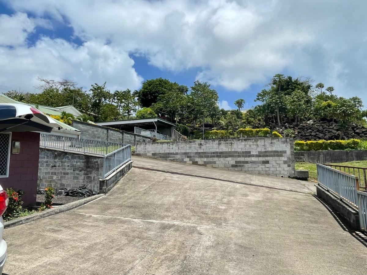 Keris Rental Houses Vaitele Luaran gambar