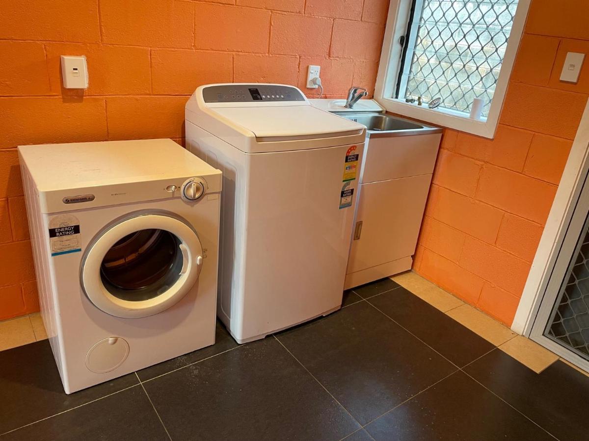 Keris Rental Houses Vaitele Luaran gambar